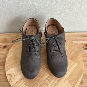 Journee Collection Womens Leona Cone Heel Booties new